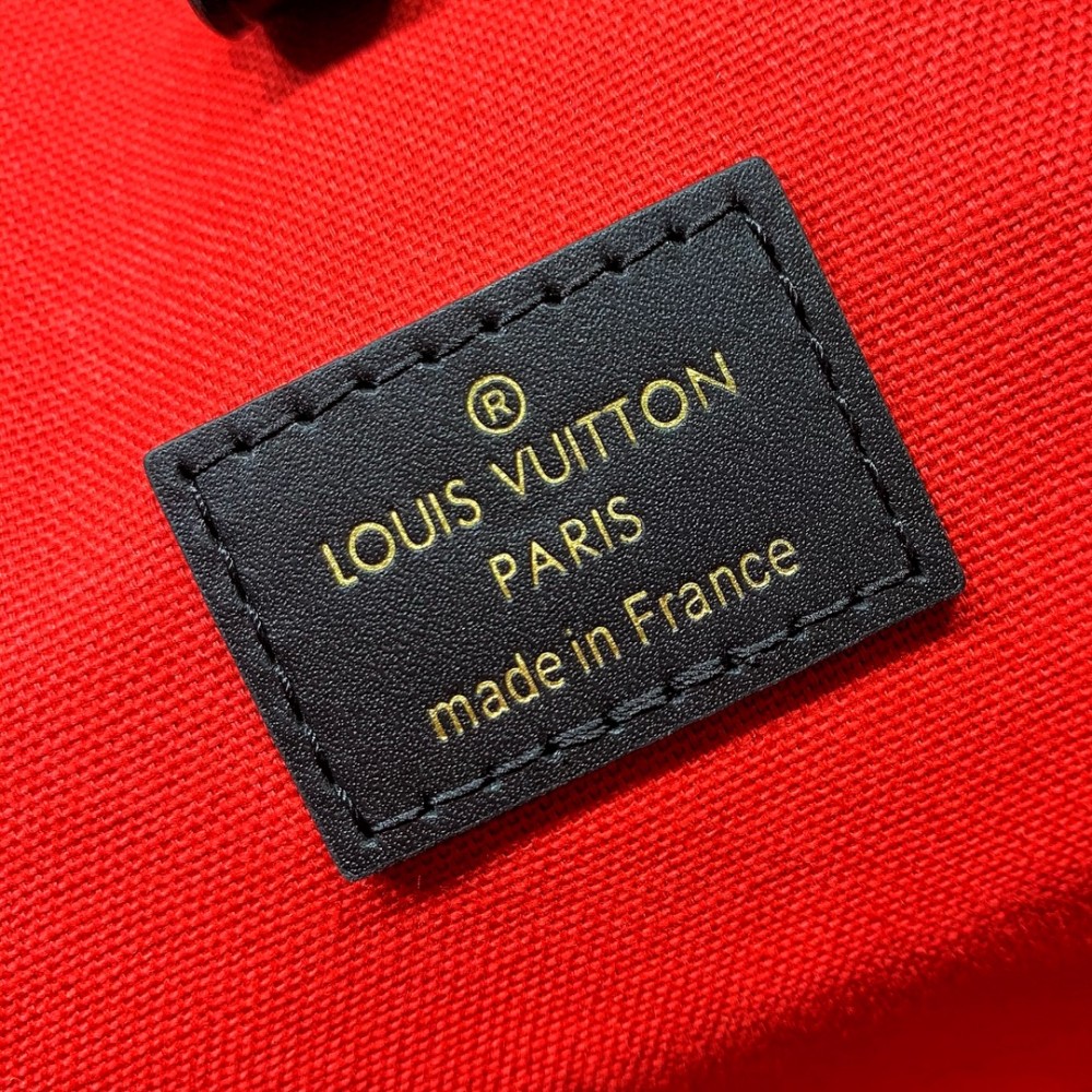 Louis Vuitton OntheGo M46823